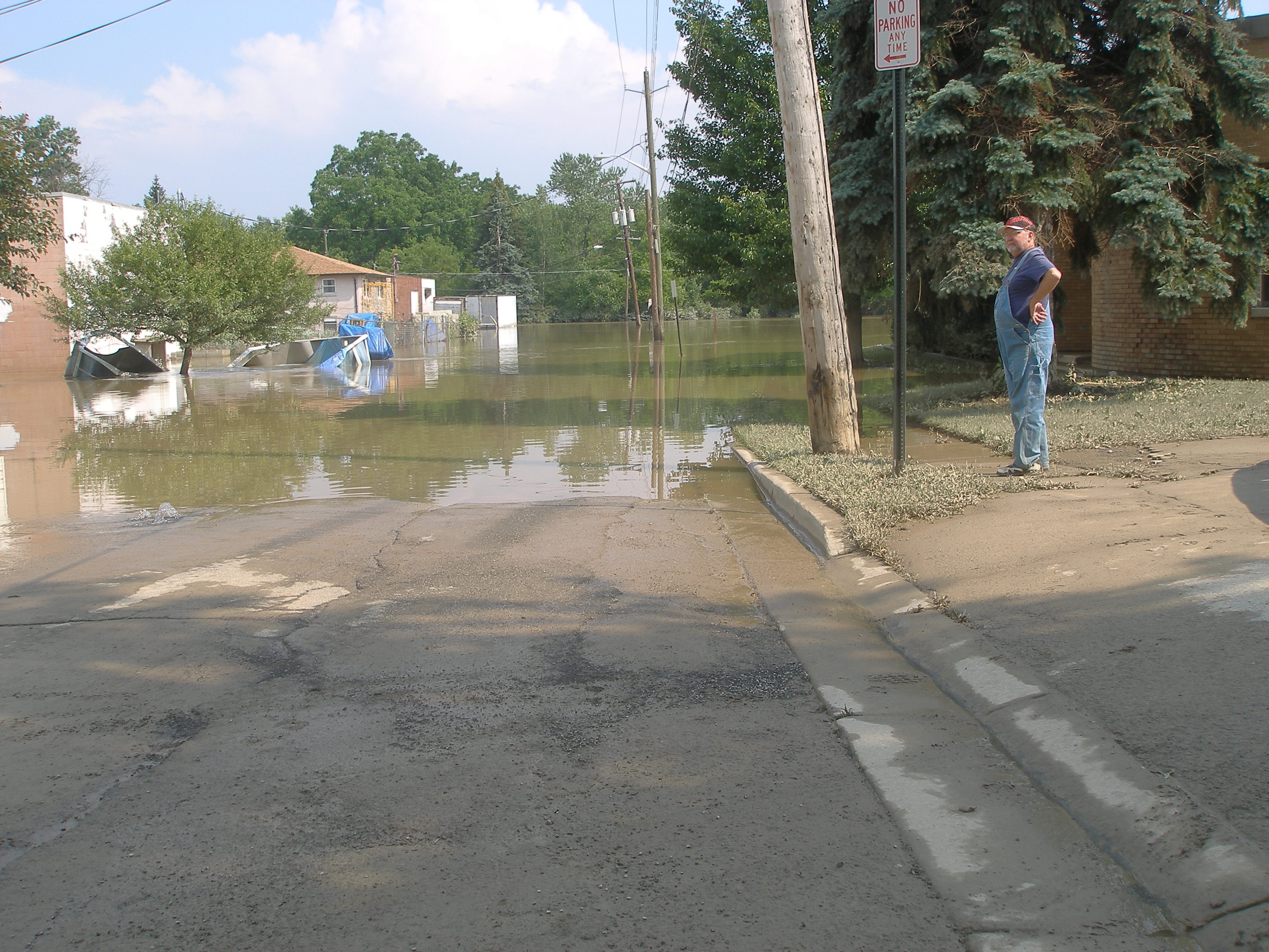 06-30-06  Reponse - Flooding